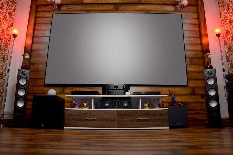 Intelligent home connectivity and custom home theater design
